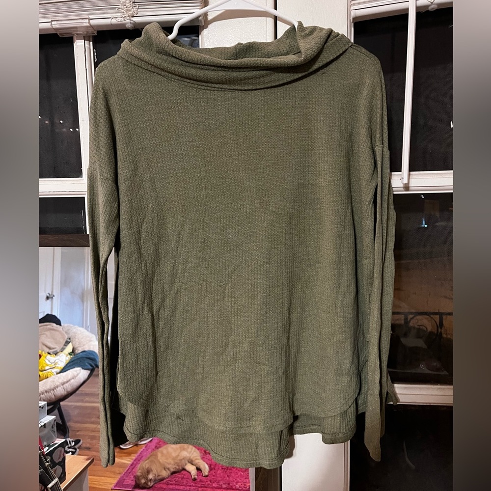 green long sleeve